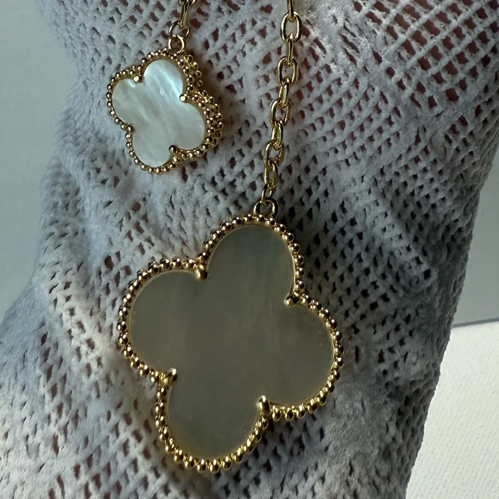 Alhambra style Clover Necklace